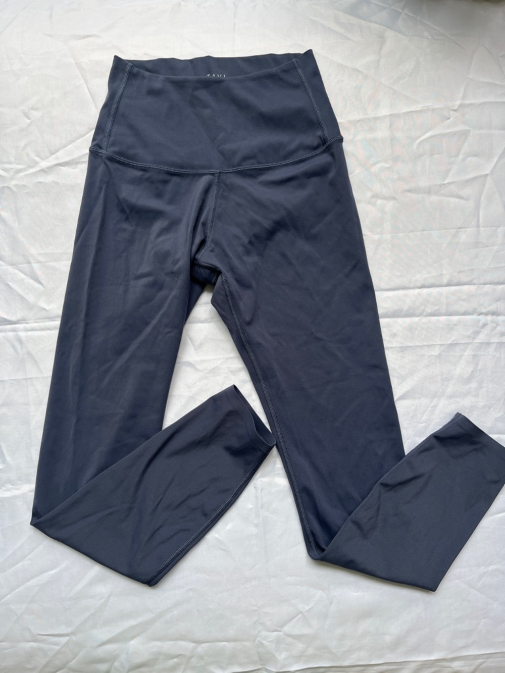 Tavi High-Waisted Navy 7/8 Leggings, size Small